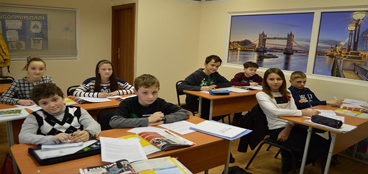 Курсы иностранных языков «Перші Київські курси іноземних мов»