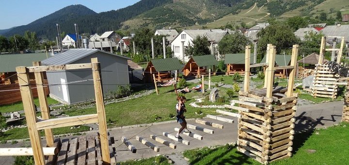 Гостинично-оздоровительный комплекс «Жива Вода». Скидки на отели в Карпатах. Бронировать номер со скидкой. Недорогой отдых в Карпатах.