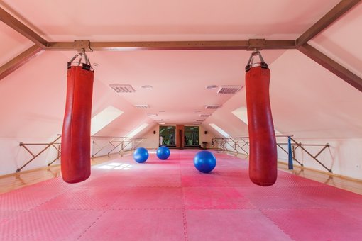 Discounts at the sports club &quot;ungvarsky gym&quot;