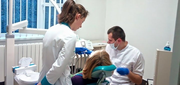 Dental clinic &quot;cherepanych&quot;. sign up with a discount