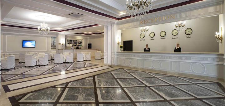 Reception of the black sea park shevchenko hotel. come for the promotion