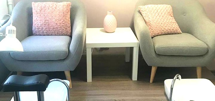 Discount on manicure and pedicure from TheManik