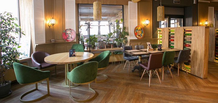 Бронь столиков со скидкой в ресторане «Public cafe»