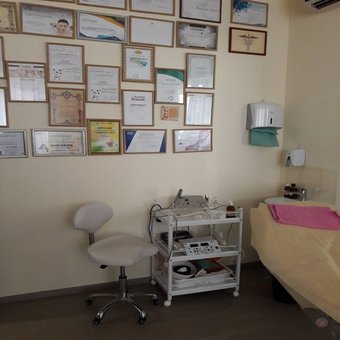 "LazerEpil" beauty salon in Kharkov. Sign up for a facial cleansing campaign.