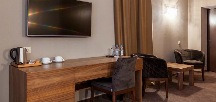 низкие цены отель «Crystal Hotel» 