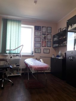 Студія краси «AllBeeStudio» в Харкові. Записуйтеся на пілінг обличчя зі знижкою.