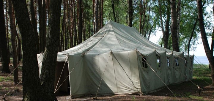 Кемпинг под Киевом «Кемпинг-Парк» на Киевском море. Скидки на кемпинг. Отдых под Киевом со скидкой.