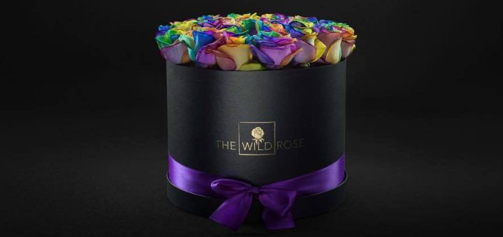 Ексклюзивні букети у магазині «The Wild Rose». Замовити зі знижкою.