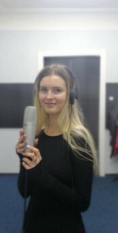 Individual vocal lessons for adults at AP Vocal Studio in Kharkov. Sign up for a discount