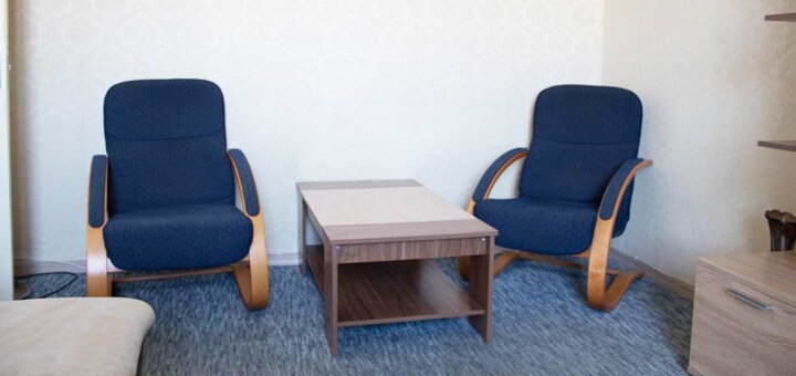 Апартаменти 2rooms standart apt on sobornius 153 з видом на місто розташовані в запоріжжі.