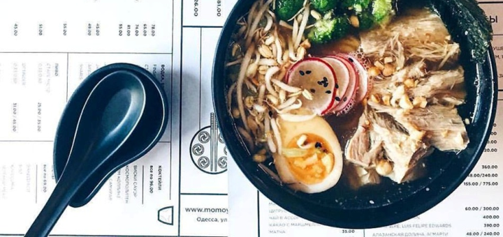 Momoyama Ramen Bar в Одессе. Японское меню по акции