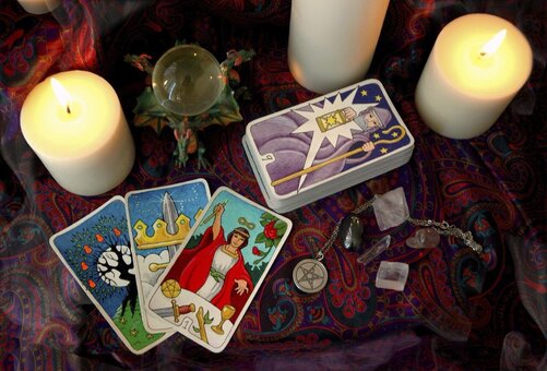 Fortune telling on Tarot cards by the tarologist Natalia Orlova in Odessa. Sign up for the promotion.