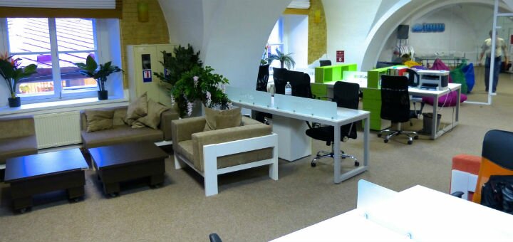 Promotion from the ihub coworking platform