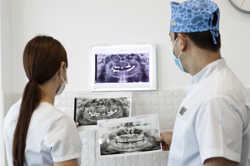 Tooth extraction in Bella Vista dentistry Kharkiv. Make an appointment with a dentist with a discount