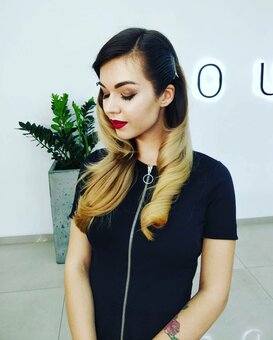 Фарбування волосся в салоні Наталії Мошків «Hair space studio» у Києві. Записуйтесь по акції.