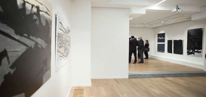 Экспозиция в галерее Voloshyn Gallery в Киеве. Посетите выставку по акции.