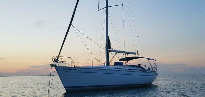 Морские прогулки на яхте «True Course Sailing» в Одессе. Забронировать по акции.