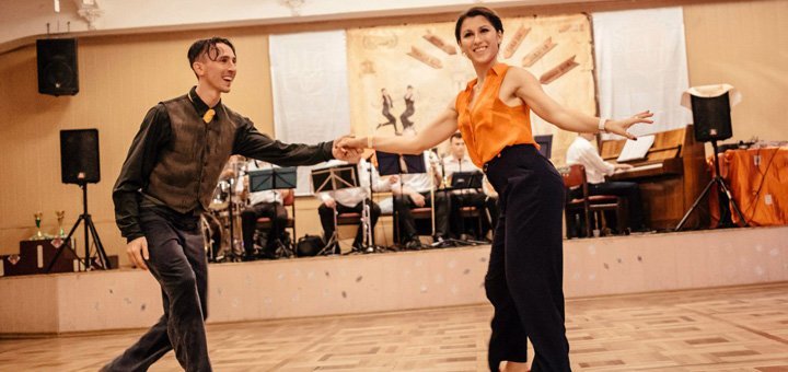 Boogie-woogie in the dance studio Odessa Swing Dance. Sign up for a swing dance class for the action.