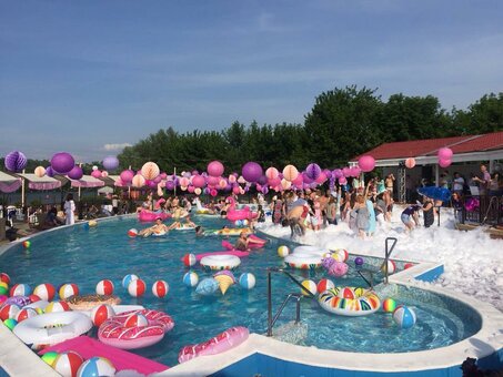 Пляжный комплекс Труханов 17