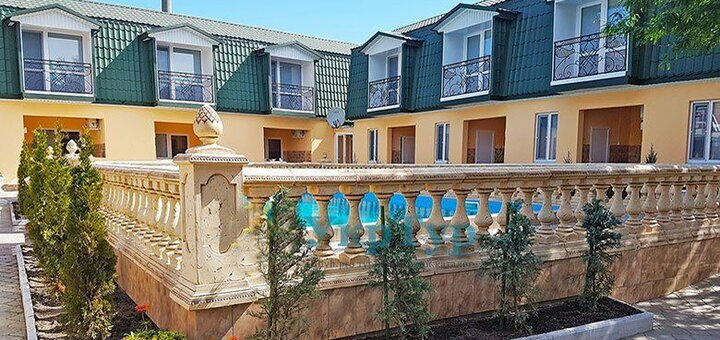 Discounts on holidays at the Santa-Maria hotel in Urzuf3