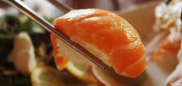 Скидка на суши от Sushi Club Express
