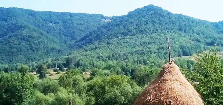 Discounts for holidays in the estate Bilya Strumka4