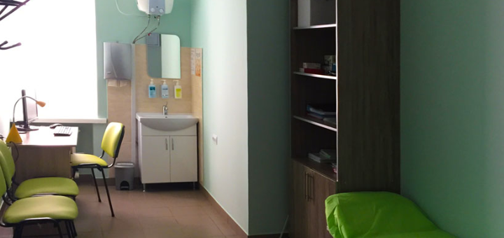 Смотровая в медицинском центре "Валео Diagnostics" в Днепре. Заказывайте по акции
