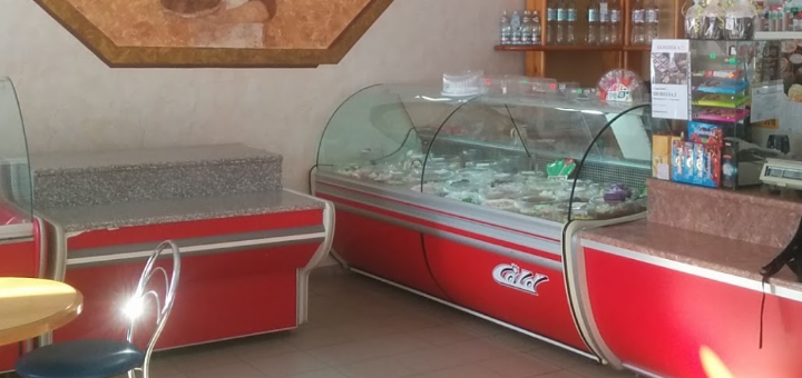 Скидка на продукцию в кондитерском магазине Полюшко