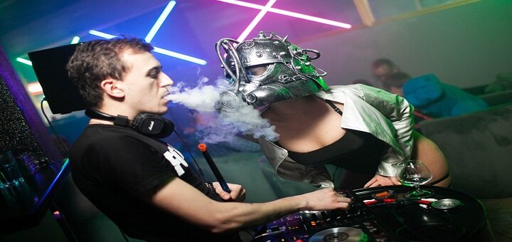 Hookah art bar luna