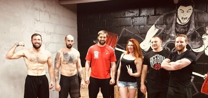Кросс фит в спорткомплексе «Red Barbell» в Киеве. Купить абонемент со скидкой.