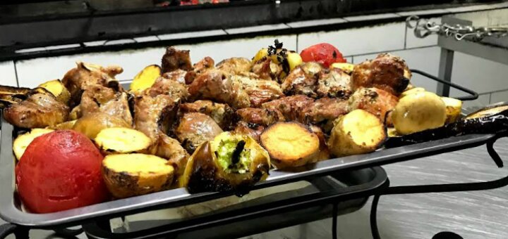 Низкие цены кафе «Шашлычный Дворик»