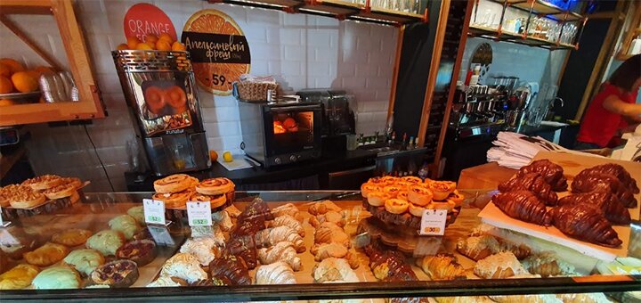 Акции в кофейне «12 Coffee and Croissants»