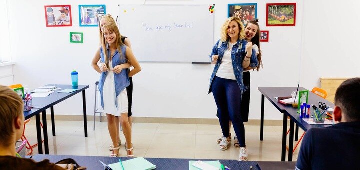 Easy School UA на Алексеевской