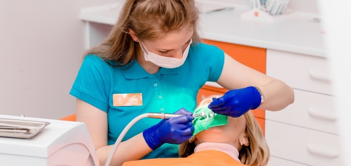 Dental clinic "Stomatologichna klinika 1" in Lviv. Order services at a discount. 1