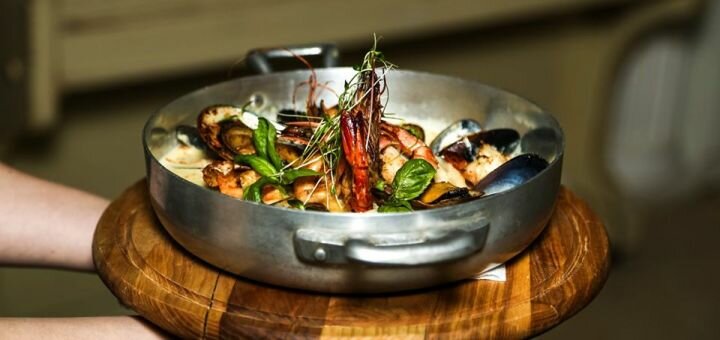 Discount on all menus at la strada restaurant
