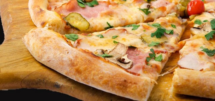 Discounts on pizza from the delivery service Freshtime1