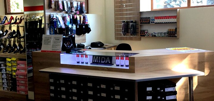 Shoe store &quot;mida&quot; in melitopol. pay for goods in the store for a promotion.