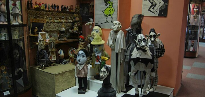 &quot;kharkov academic puppet theater&quot;