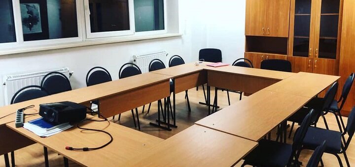 «Lingo Lviv Education», акции