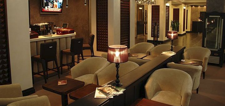 Гостинично-ресторанный комплекс «Premier Hotel Aurora (Прайм хотэл Аврора)» посетите со скидкой 1