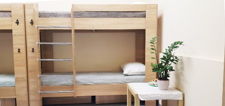 Paris hostel discounts3