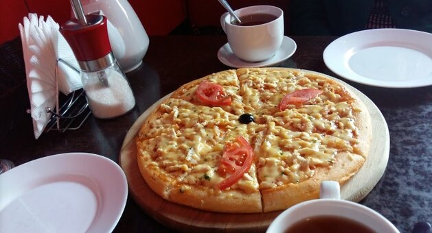 Low prices pizzeria &quot;pizza city&quot; konotop