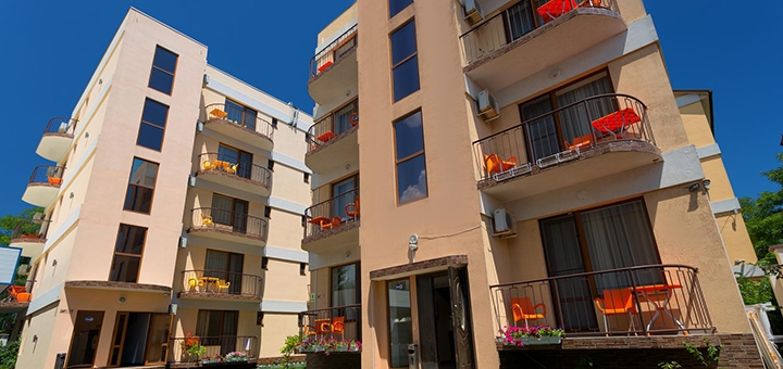Discounts for holidays at the Grand More hotel in Zatoka1