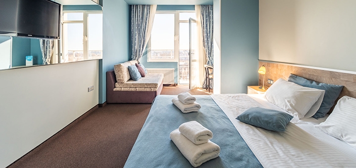 Mini-hotel "People Hotel" in Odessa. Book rooms on promotion 24