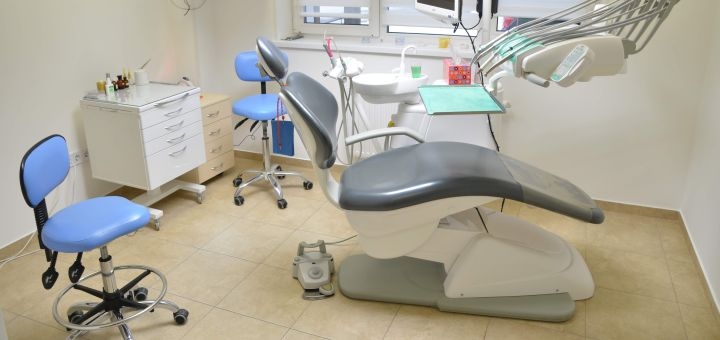 Стоматологическая клиника InStom в Киеве
