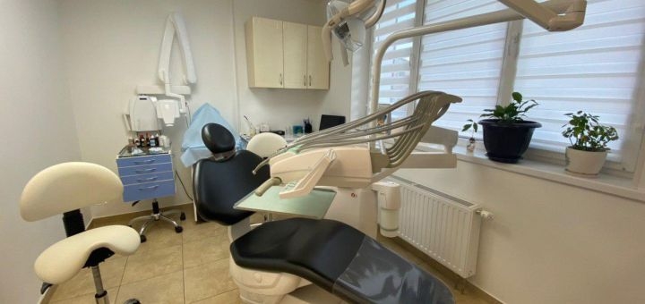 Стоматологическая клиника InStom в Киеве
