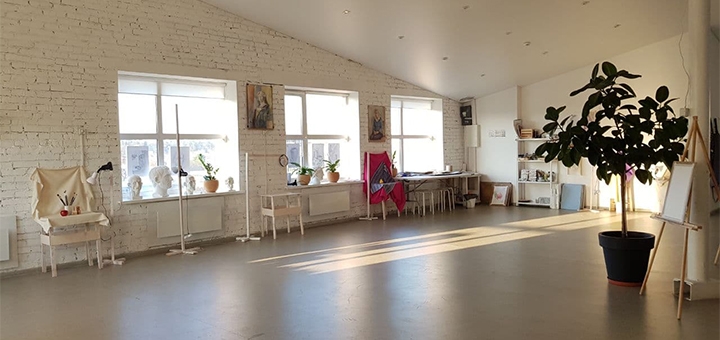 Art school of academic drawing and painting Irpen Art School in Irpen. With discount.