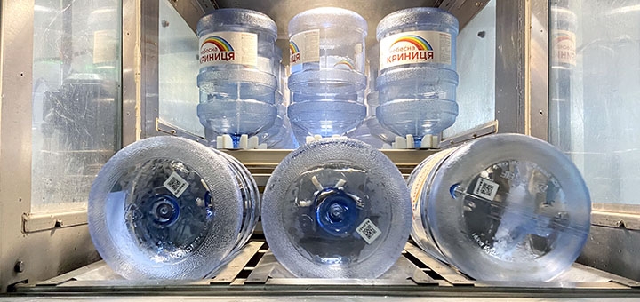 Delivery of drinking bottled water Nebesna Krynytsya in Kiev. With discount.