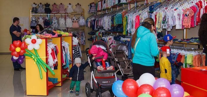 Одежда в детскоом магазине "Юниор" в Хмельницком. Заказать по акции