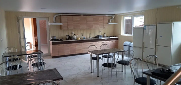 Halas Hotel в Солотвино. Відвідуйте по акції 18